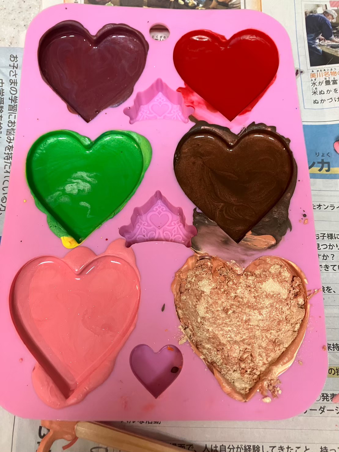 完成に近づいたクレヨン